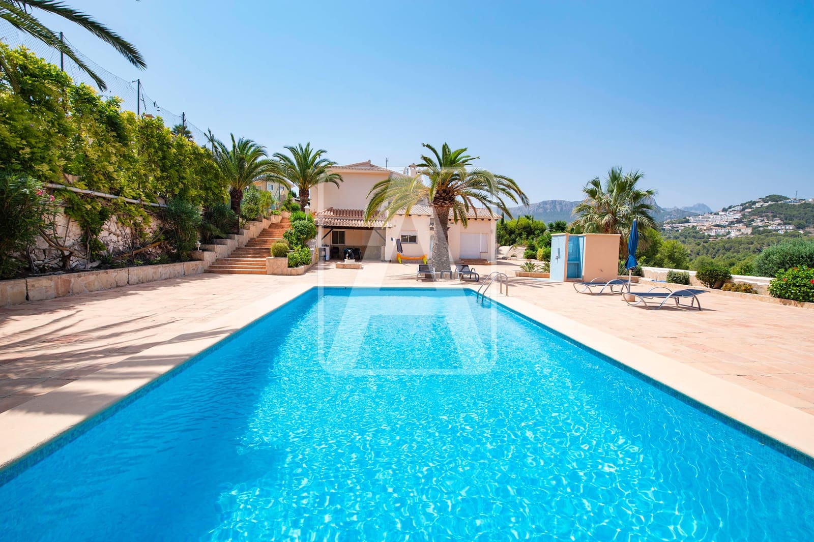 5 chambre Villa/Maison à vendre à Calpe / Calp avec piscine garage - 1 150 000 € (Ref: 6276952)