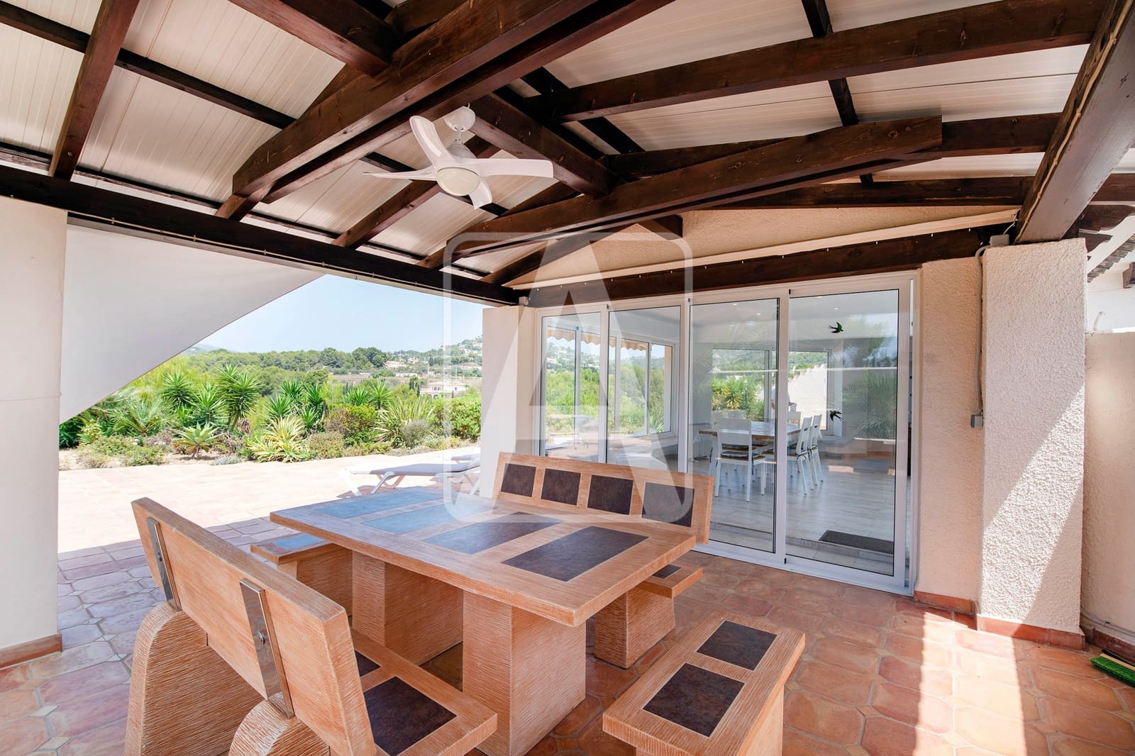 5 chambre Villa/Maison à vendre à Calpe / Calp avec piscine garage - 1 150 000 € (Ref: 6276952)