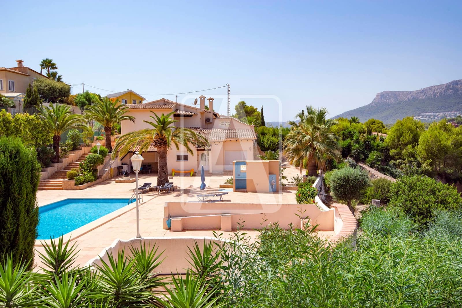 5 chambre Villa/Maison à vendre à Calpe / Calp avec piscine garage - 1 150 000 € (Ref: 6276952)