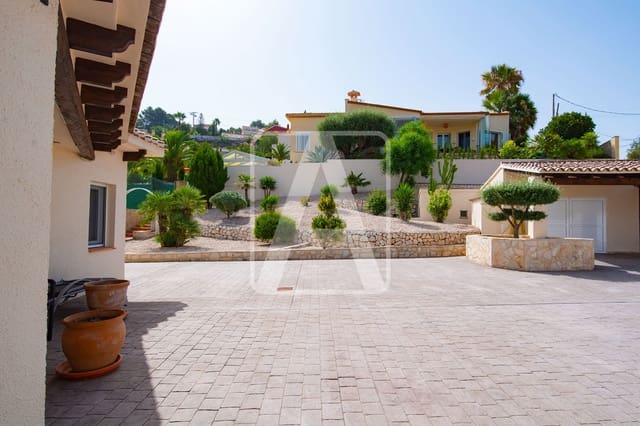 5 chambre Villa/Maison à vendre à Calpe / Calp avec piscine garage - 1 150 000 € (Ref: 6276952)