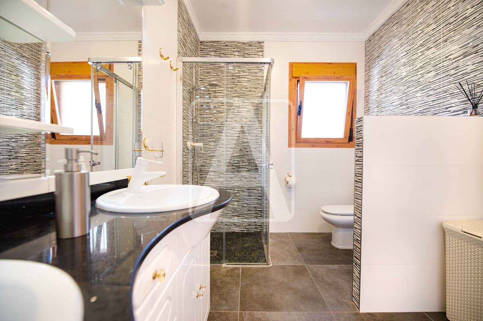 5 Zimmer Villa zu verkaufen in Calpe / Calp mit Pool Garage - 1.165.000 € (Ref: 6824584)