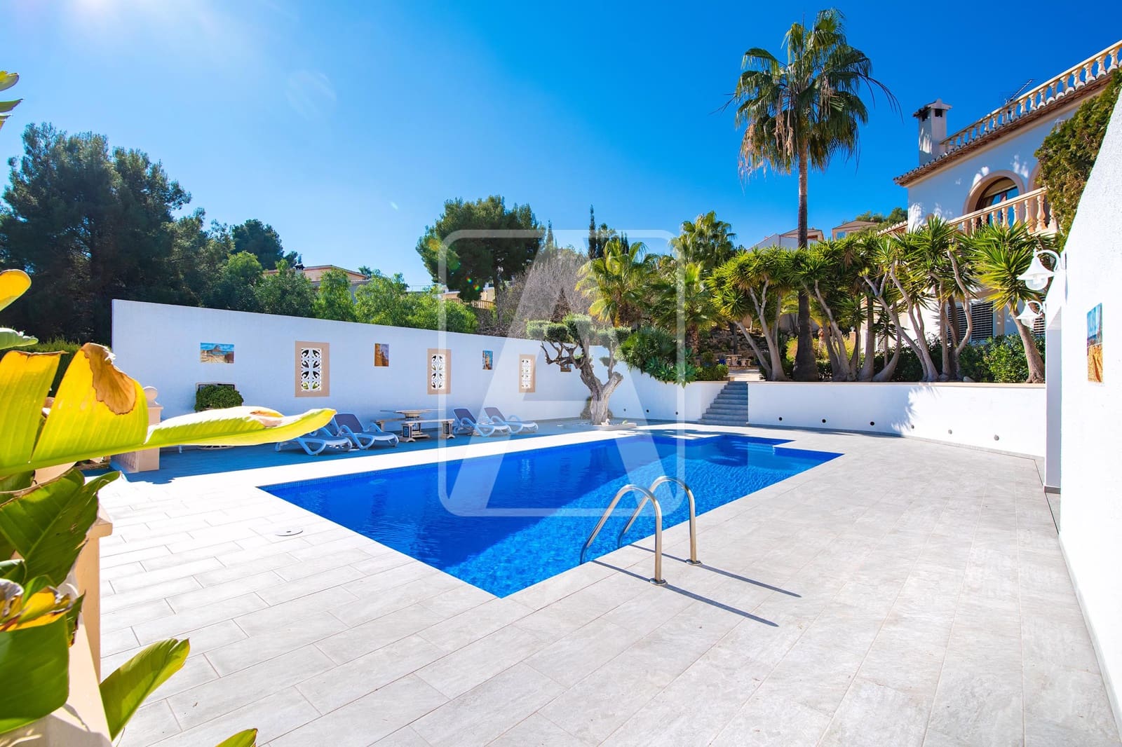 5 Zimmer Villa zu verkaufen in Calpe / Calp mit Pool Garage - 1.165.000 € (Ref: 6824584)