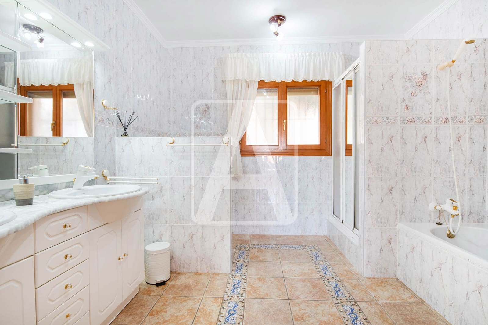 5 Zimmer Villa zu verkaufen in Calpe / Calp mit Pool Garage - 1.165.000 € (Ref: 6824584)