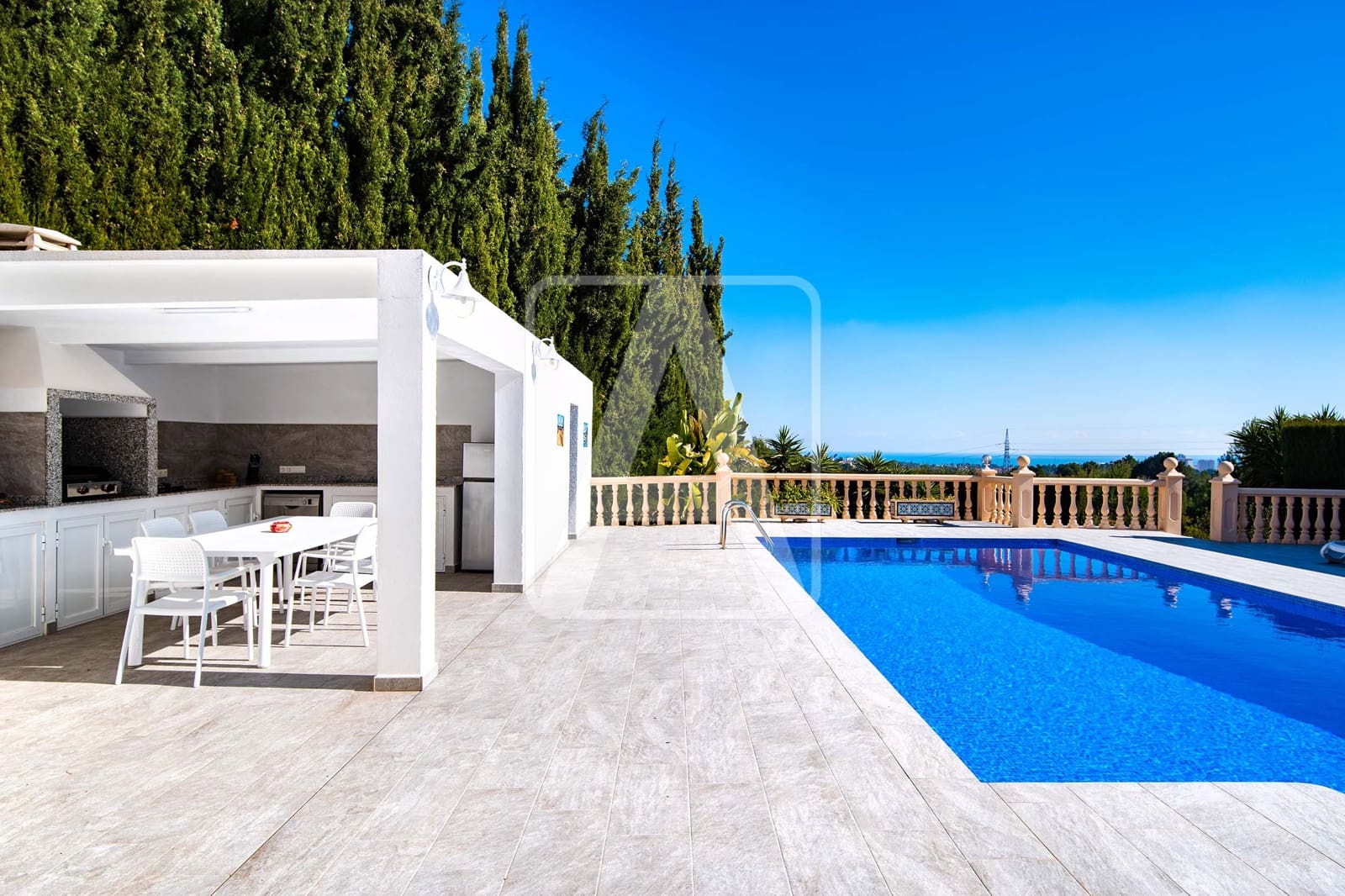 5 Zimmer Villa zu verkaufen in Calpe / Calp mit Pool Garage - 1.165.000 € (Ref: 6824584)