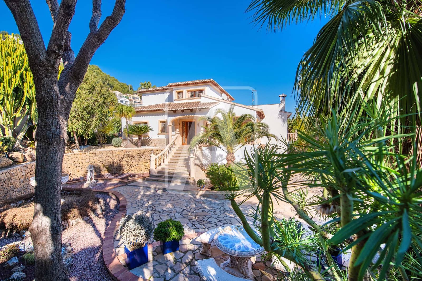 5 Zimmer Villa zu verkaufen in Calpe / Calp mit Pool Garage - 1.165.000 € (Ref: 6824584)