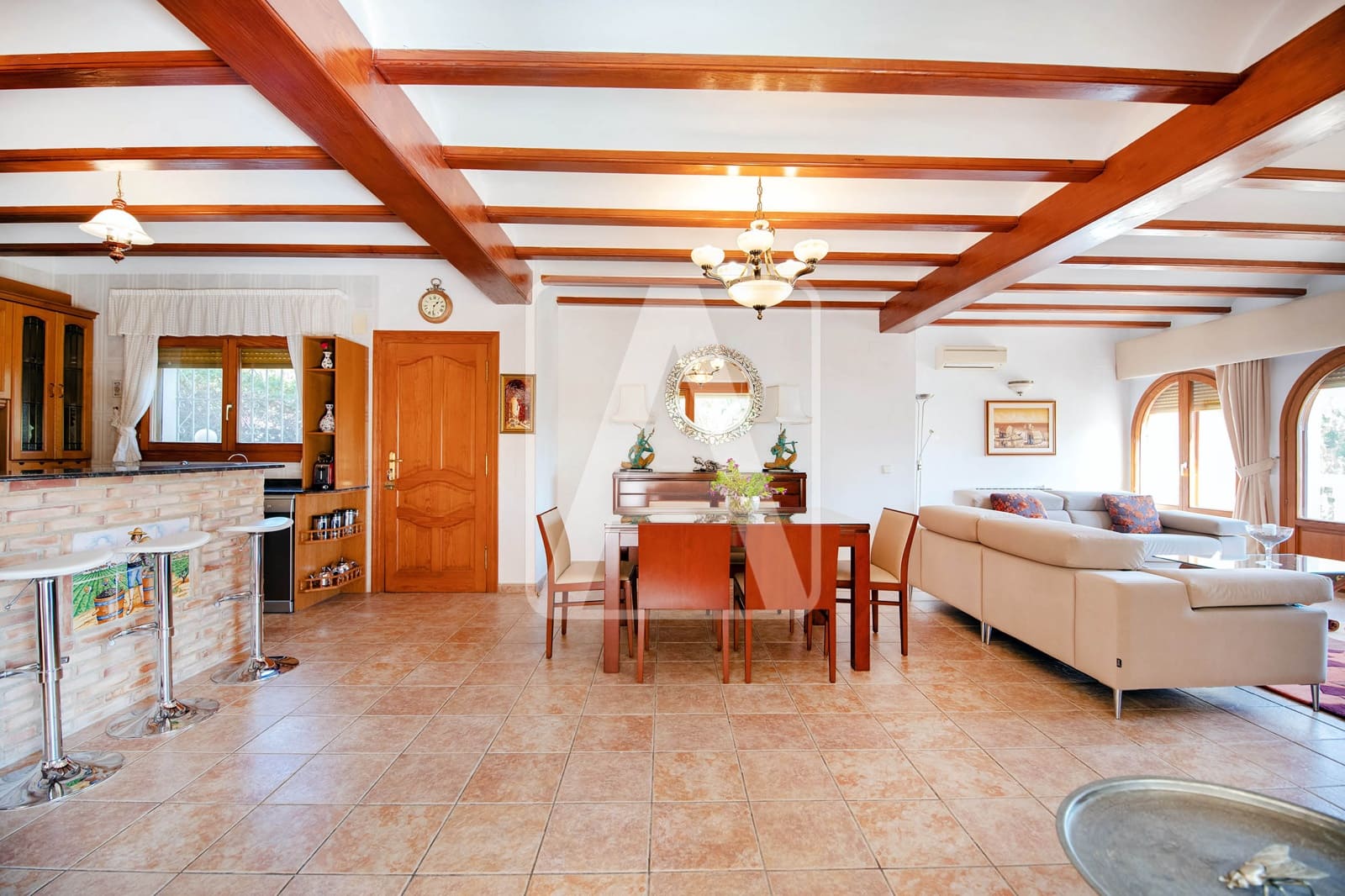 5 bedroom Villa for sale in Calpe / Calp with pool garage - € 1,165,000 (Ref: 6824584)