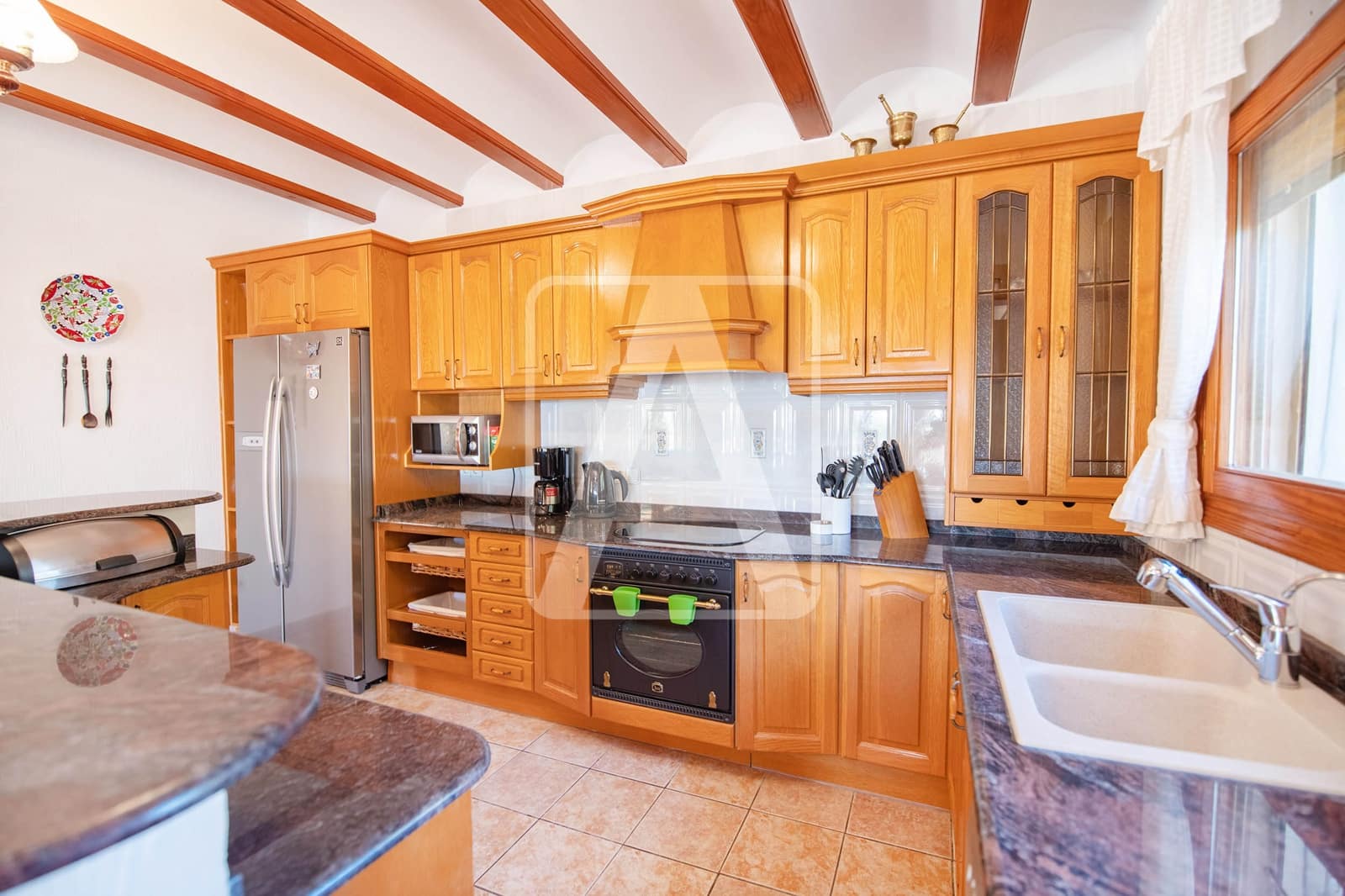 5 bedroom Villa for sale in Calpe / Calp with pool garage - € 1,165,000 (Ref: 6824584)