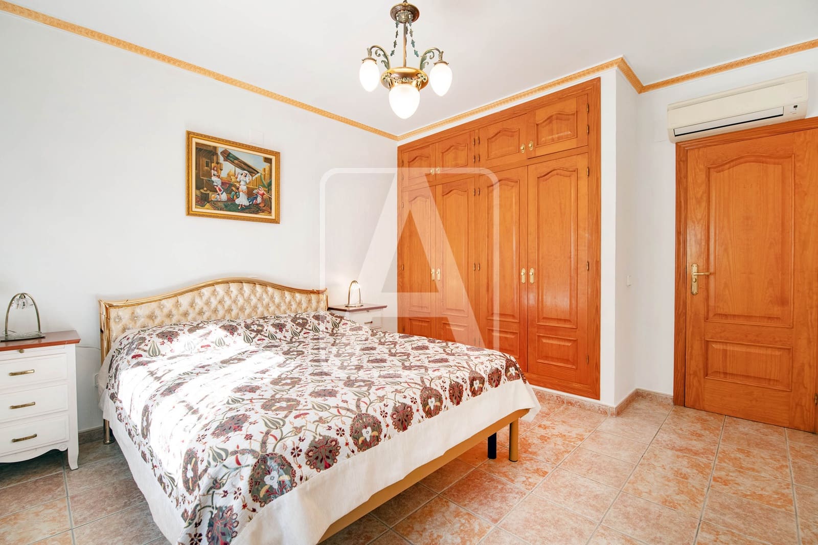 5 bedroom Villa for sale in Calpe / Calp with pool garage - € 1,165,000 (Ref: 6824584)