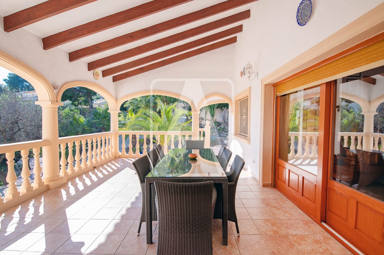 5 bedroom Villa for sale in Calpe / Calp with pool garage - € 1,165,000 (Ref: 6824584)