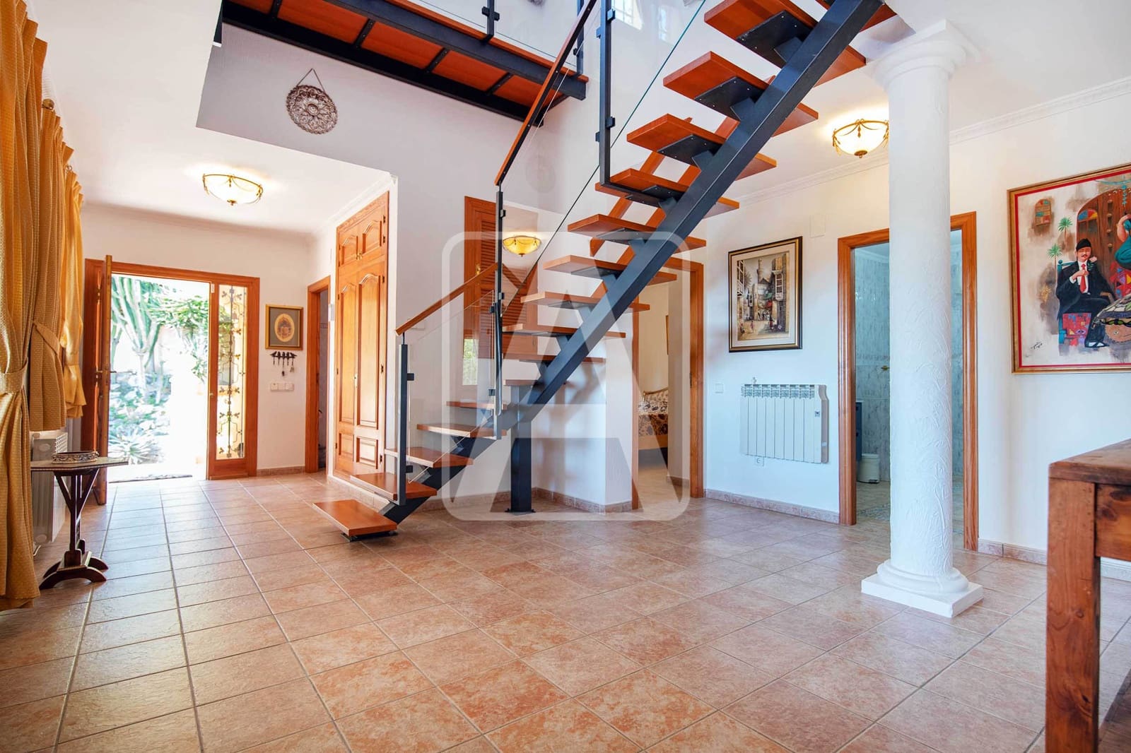 5 bedroom Villa for sale in Calpe / Calp with pool garage - € 1,165,000 (Ref: 6824584)