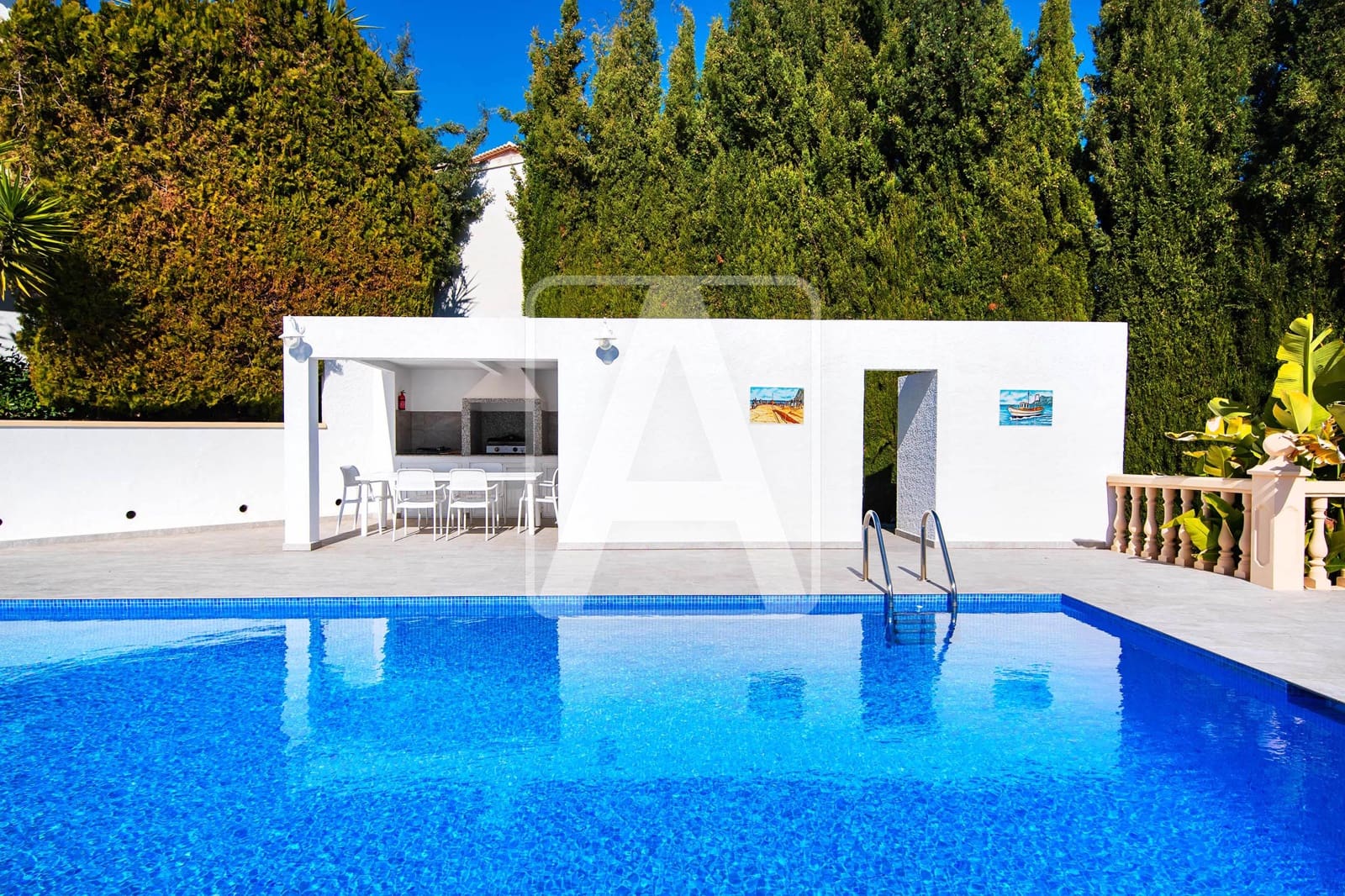5 bedroom Villa for sale in Calpe / Calp with pool garage - € 1,165,000 (Ref: 6824584)