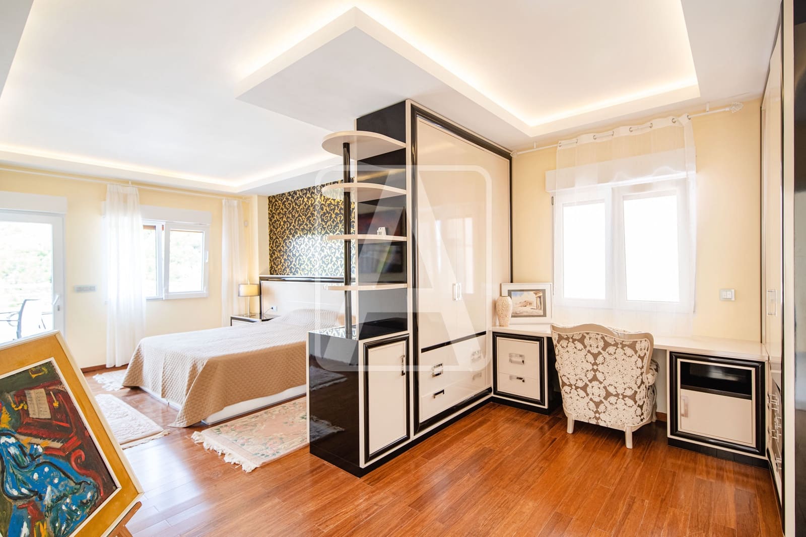 7 bedroom Villa for sale in Altea with pool garage - € 1,950,000 (Ref: 6981773)