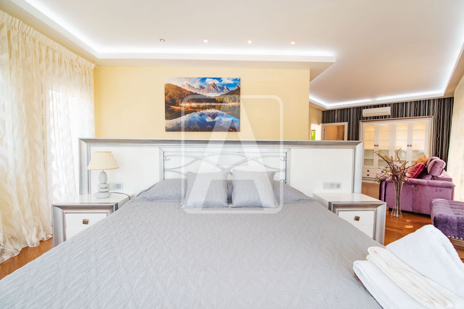 7 bedroom Villa for sale in Altea with pool garage - € 1,950,000 (Ref: 6981773)