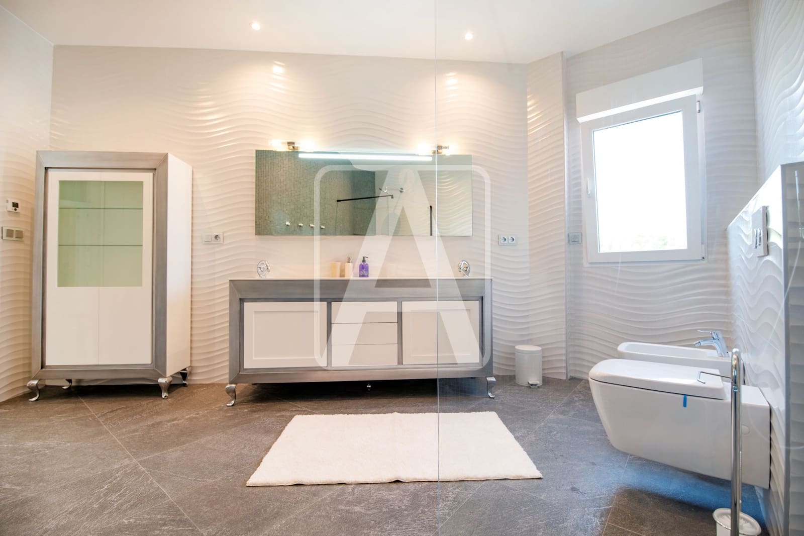 7 bedroom Villa for sale in Altea with pool garage - € 1,950,000 (Ref: 6981773)