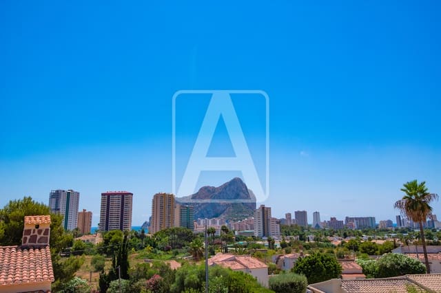 3 chambre Villa/Maison à vendre à Calpe / Calp avec piscine garage - 725 000 € (Ref: 6992540)