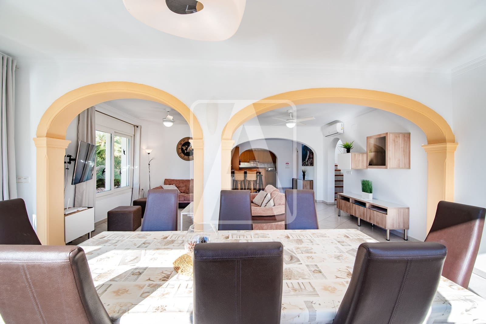 3 bedroom Villa for sale in Calpe / Calp with pool garage - € 725,000 (Ref: 6992540)