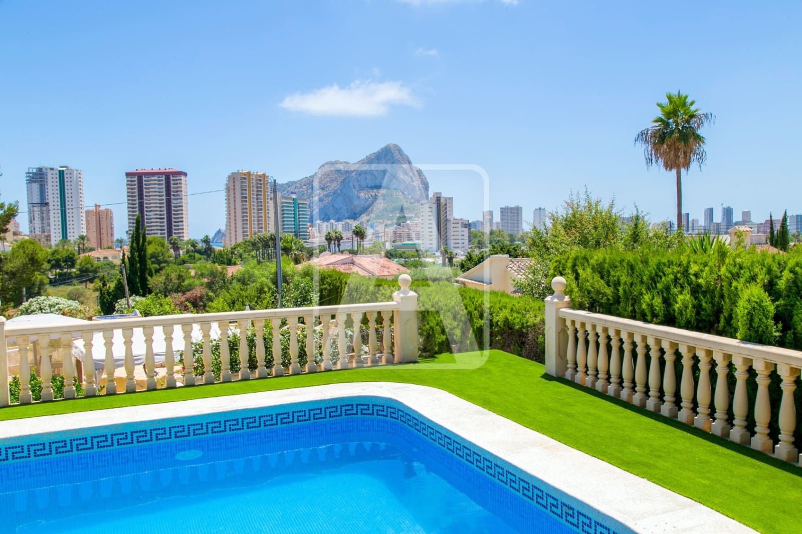 3 bedroom Villa for sale in Calpe / Calp with pool garage - € 725,000 (Ref: 6992540)