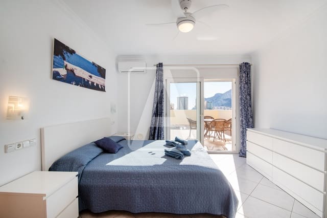3 chambre Villa/Maison à vendre à Calpe / Calp avec piscine garage - 725 000 € (Ref: 6992540)
