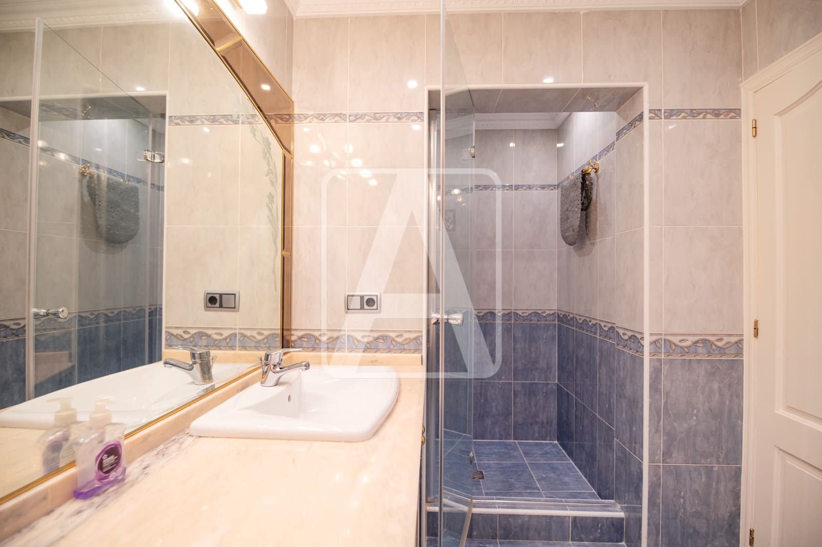 4 soverom Villa til salgs i Moraira med garasje - € 1 450 000 (Ref: 7038832)