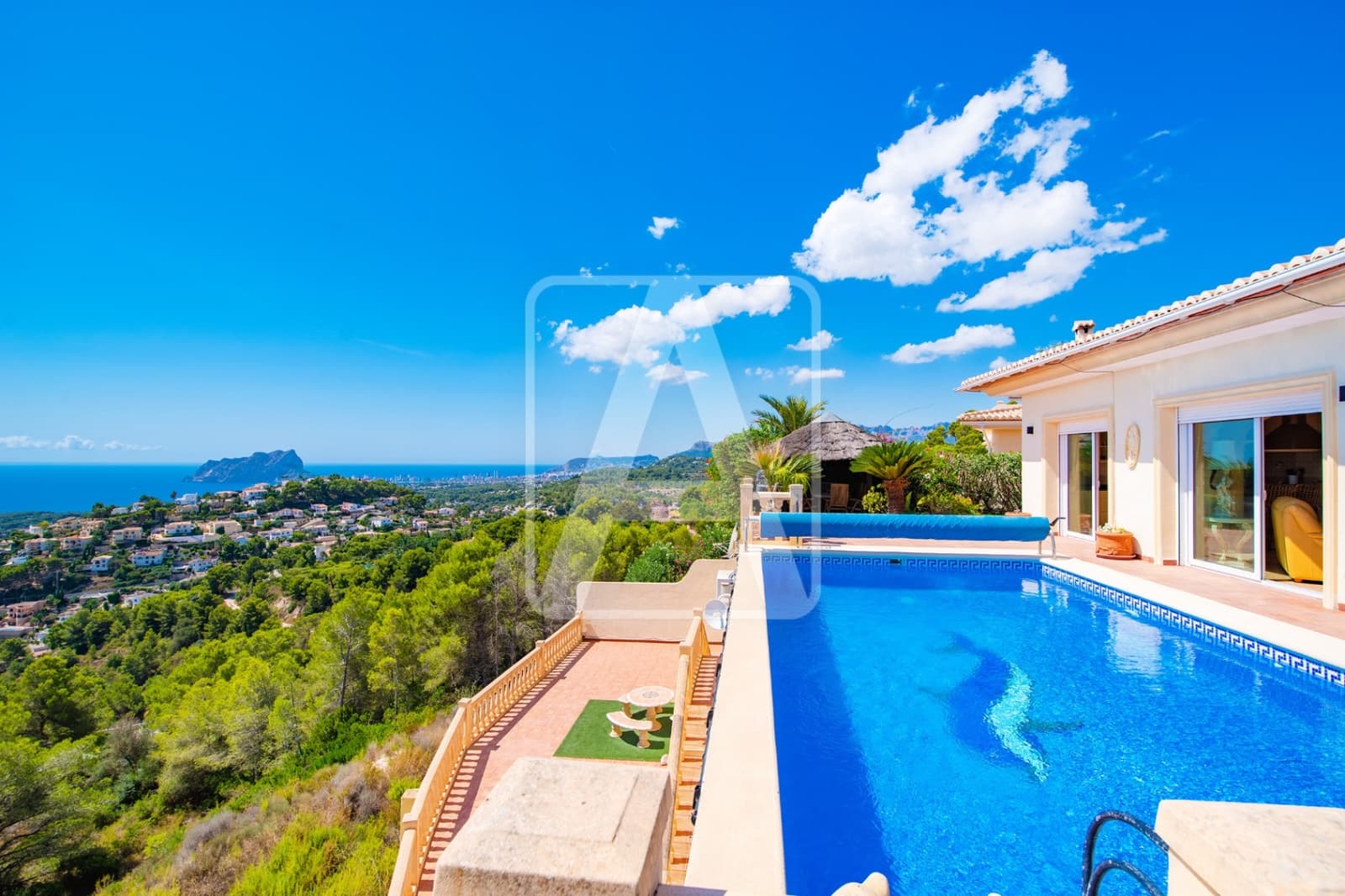 4 soverom Villa til salgs i Moraira med garasje - € 1 450 000 (Ref: 7038832)