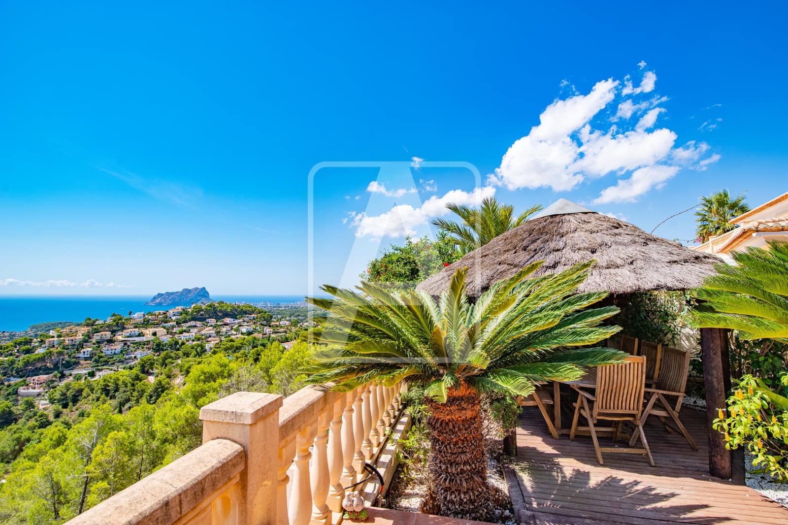 4 soverom Villa til salgs i Moraira med garasje - € 1 450 000 (Ref: 7038832)