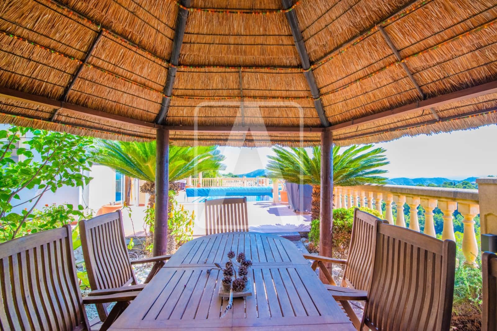 4 soverom Villa til salgs i Moraira med garasje - € 1 450 000 (Ref: 7038832)