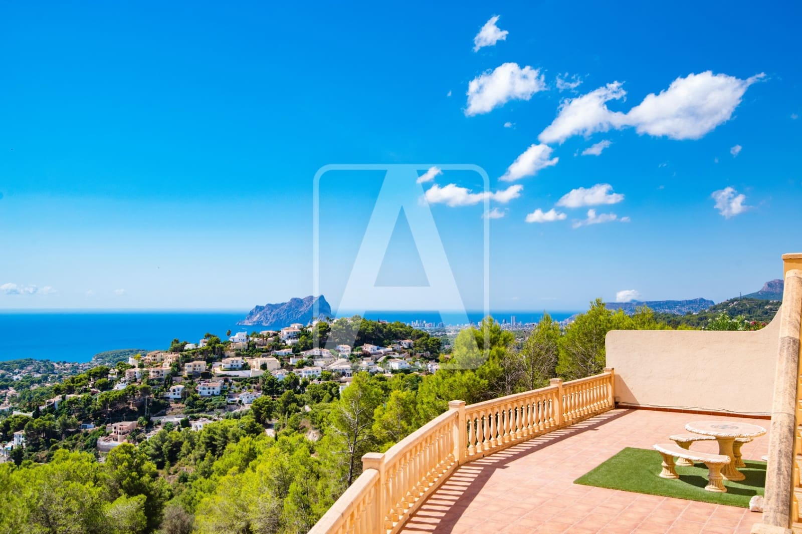 4 soverom Villa til salgs i Moraira med garasje - € 1 450 000 (Ref: 7038832)