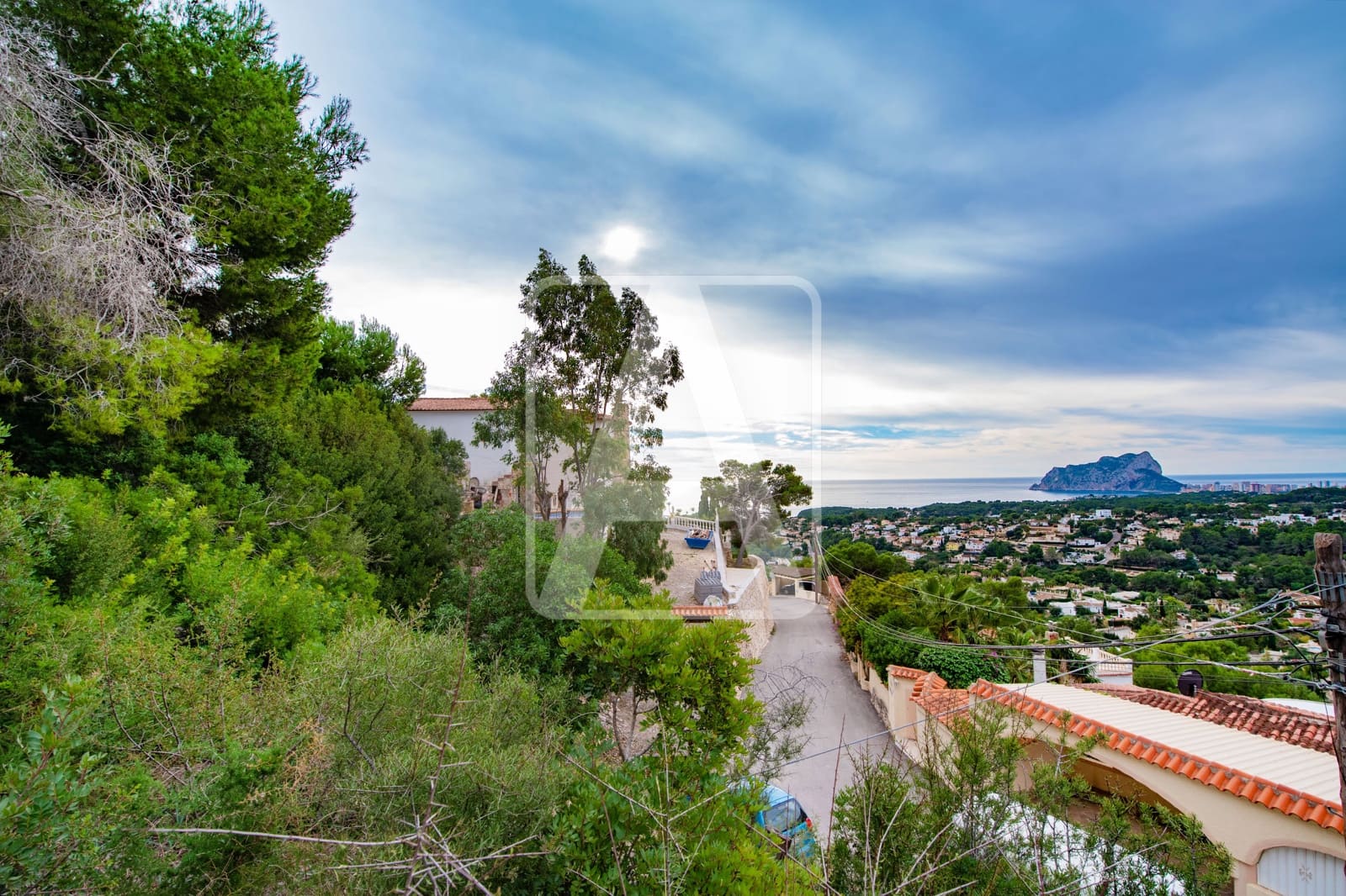 3 makuuhuone Huvila myytävänä paikassa Benissa mukana uima-altaan 
autotalli - 1 595 000 € (Ref: 7329123)