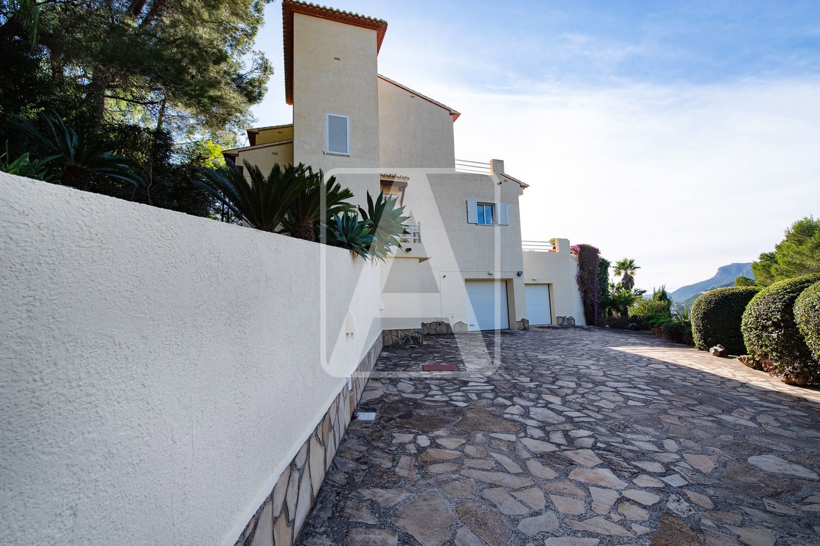 3 sovrum Villa till salu i Calpe / Calp med garage - 849 000 € (Ref: 7329126)