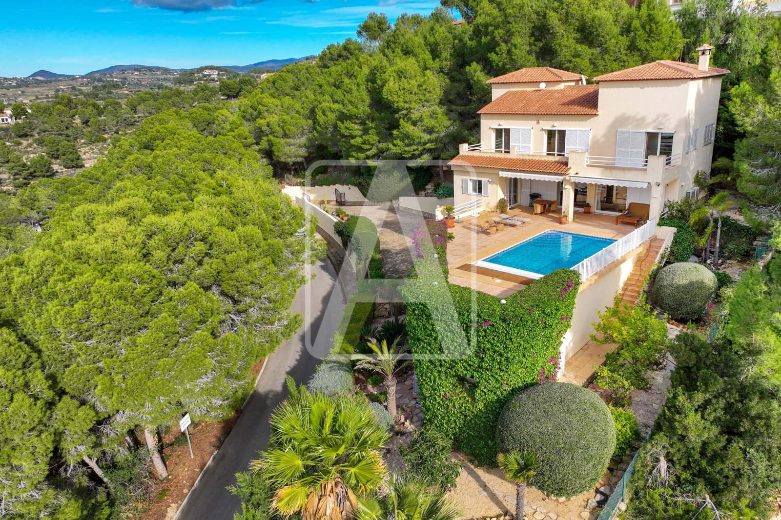 3 sovrum Villa till salu i Calpe / Calp med garage - 849 000 € (Ref: 7329126)