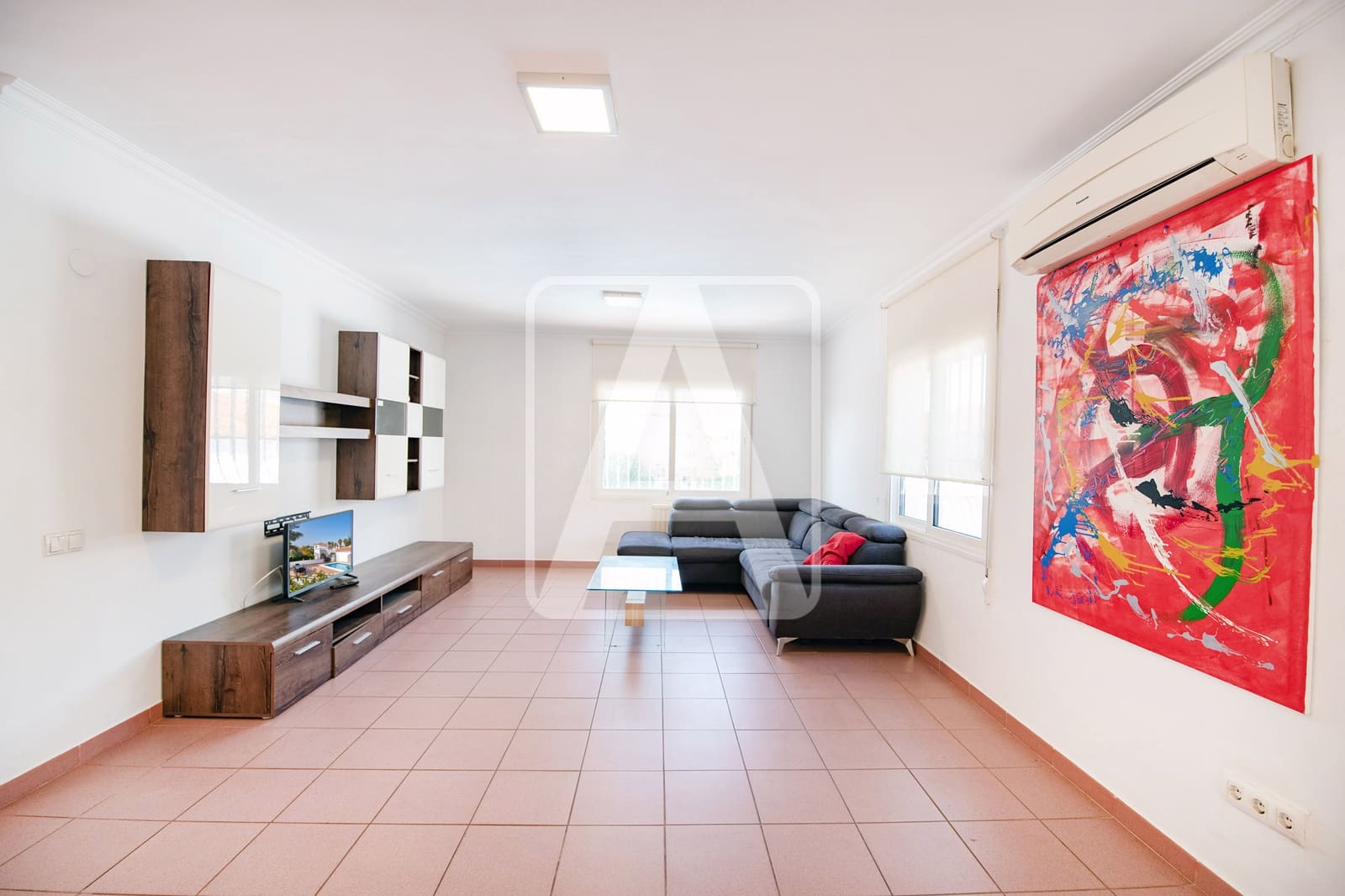 8 bedroom Villa for sale in Calpe / Calp with pool garage - € 950,000 (Ref: 7427727)