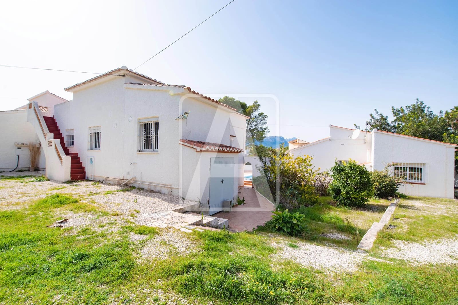 8 bedroom Villa for sale in Calpe / Calp with pool garage - € 950,000 (Ref: 7427727)