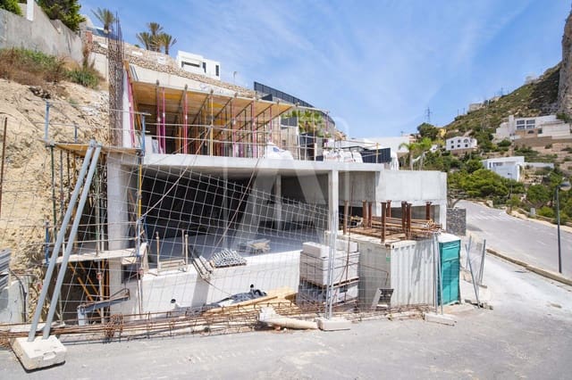 3 bedroom Villa for sale in Altea with pool garage - € 2,600,000 (Ref: 7528309)