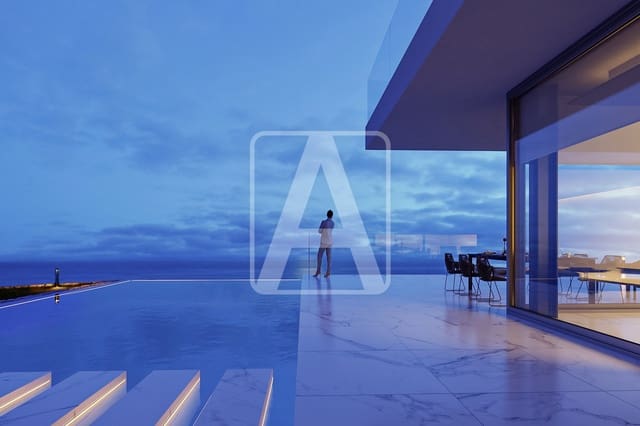 3 chambre Villa/Maison à vendre à Calpe / Calp avec piscine garage - 2 600 000 € (Ref: 7528310)