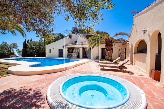 8 chambre Finca/Maison de Campagne à vendre à Benissa avec piscine garage - 995 000 € (Ref: 7555152)