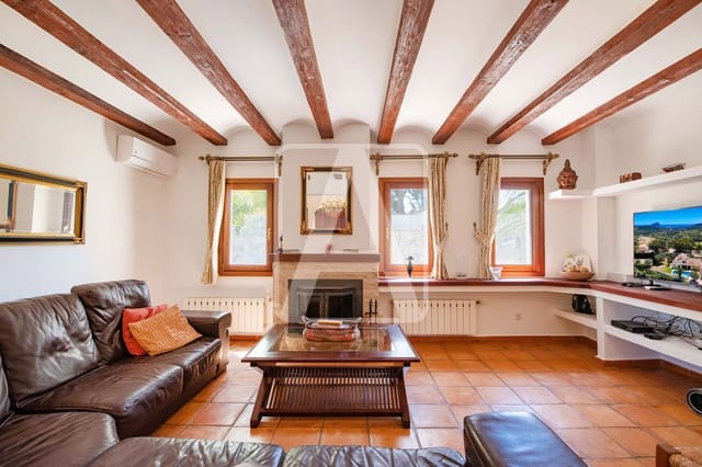 8 chambre Finca/Maison de Campagne à vendre à Benissa avec piscine garage - 995 000 € (Ref: 7555152)