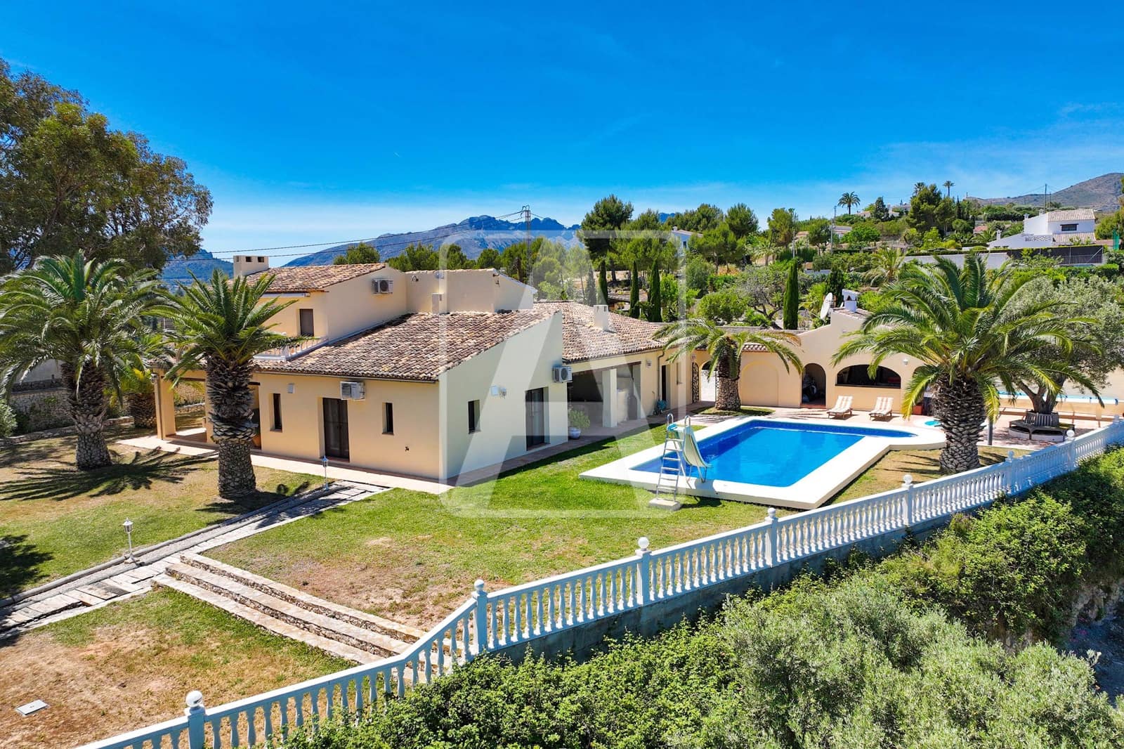 8 camera da letto Finca/Casa di Campagna in vendita in Benissa con piscina garage - 995.000 € (Rif: 7555152)