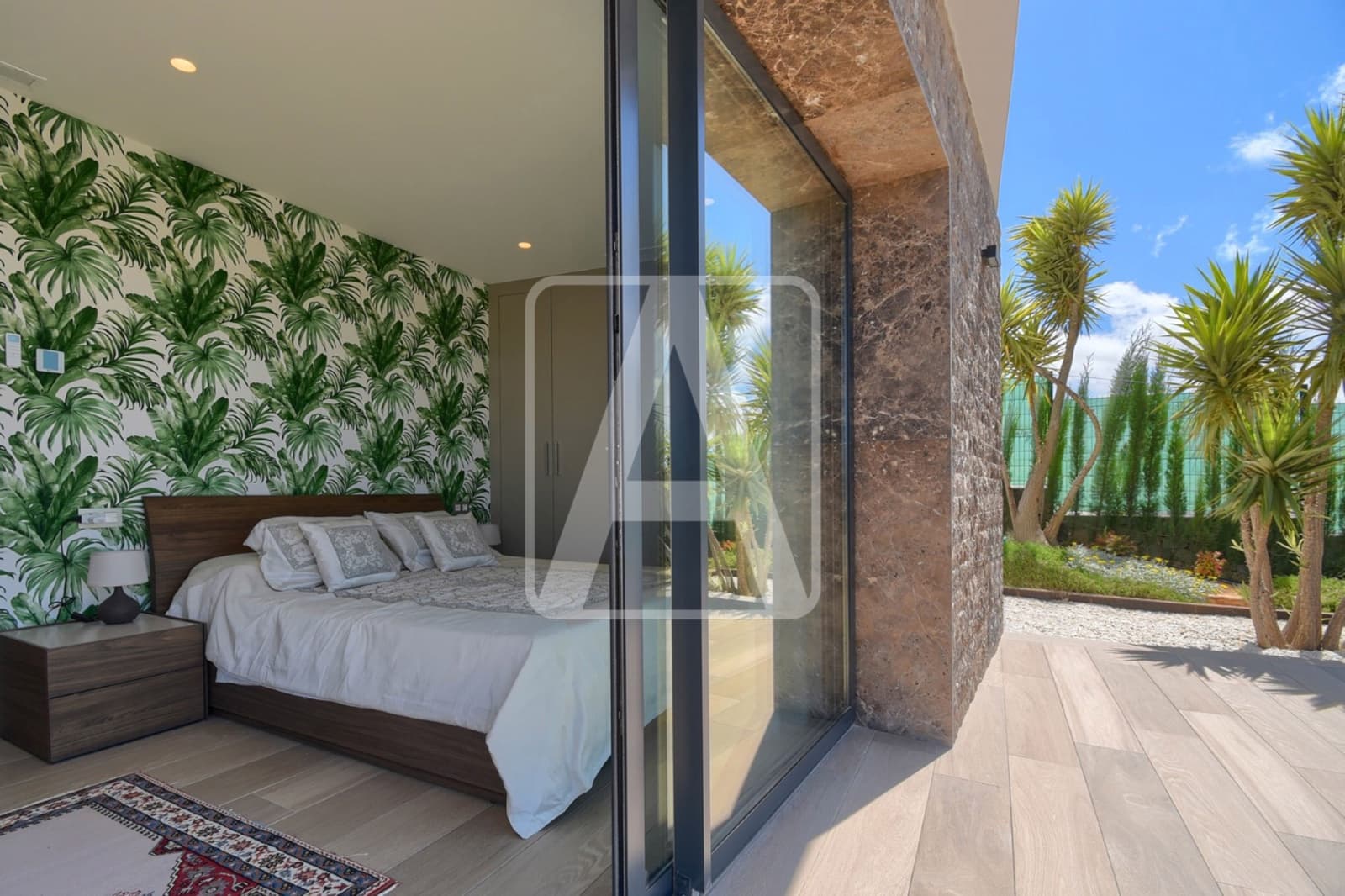 4 bedroom Villa for sale in Javea / Xabia with garage - € 1,490,000 (Ref: 7563064)