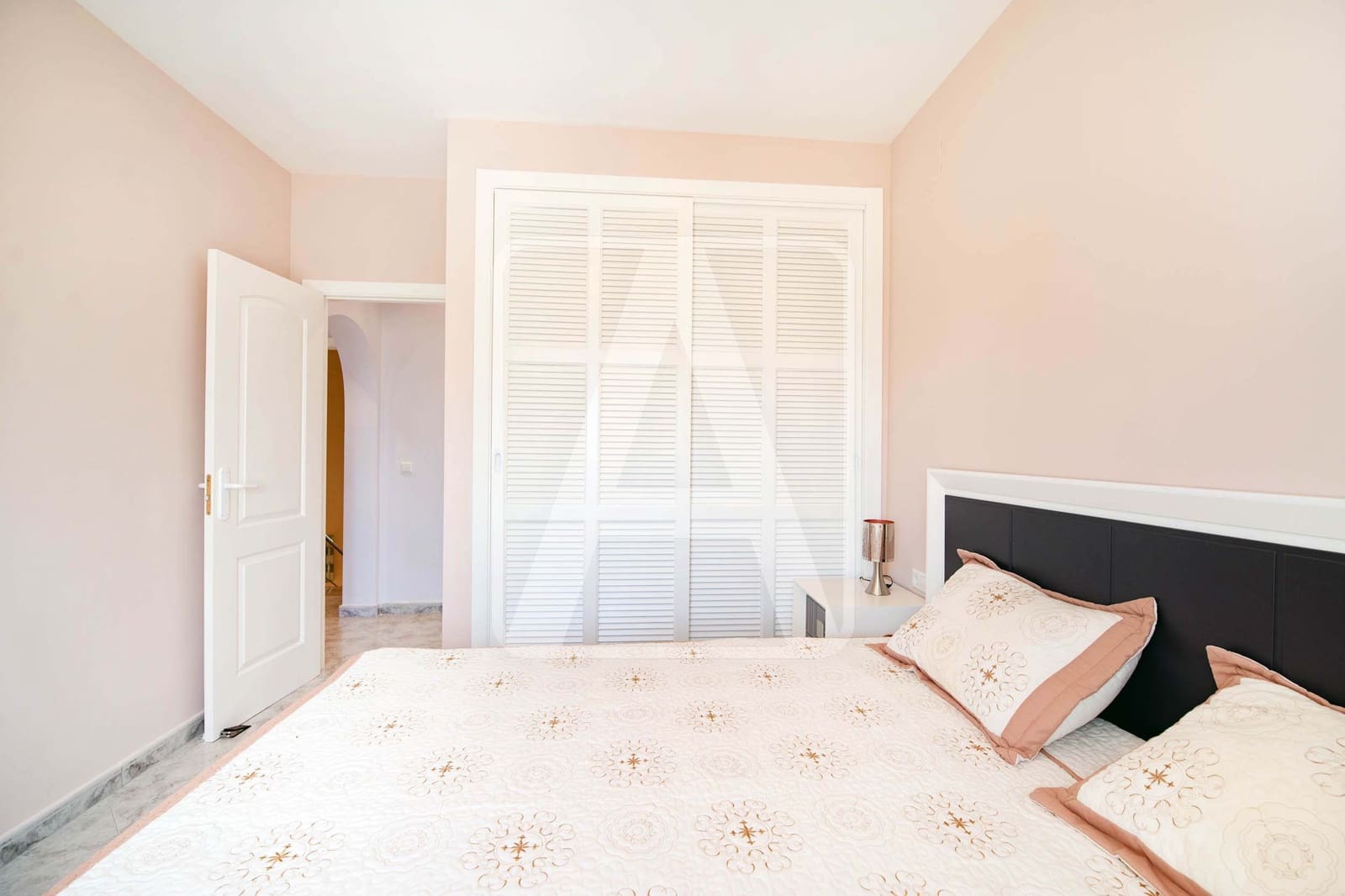 4 bedroom Villa for sale in Calpe / Calp with pool garage - € 990,000 (Ref: 7573714)