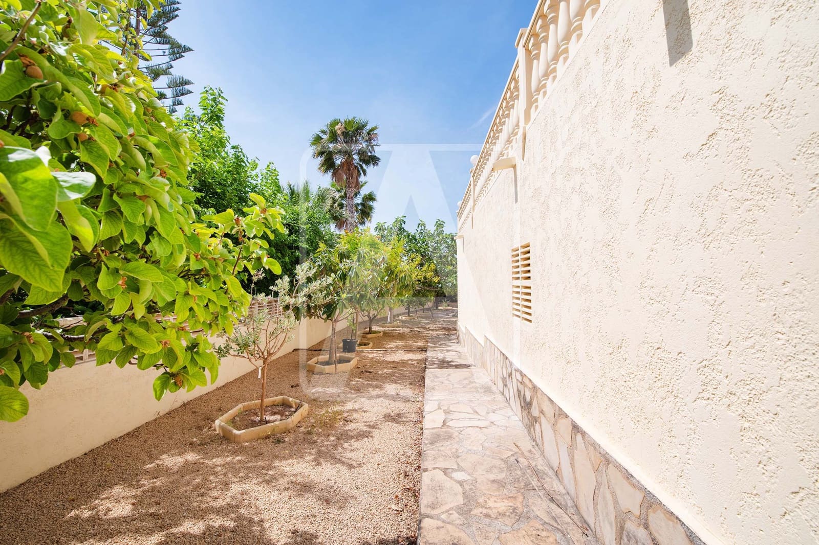 4 bedroom Villa for sale in Calpe / Calp with pool garage - € 990,000 (Ref: 7573714)