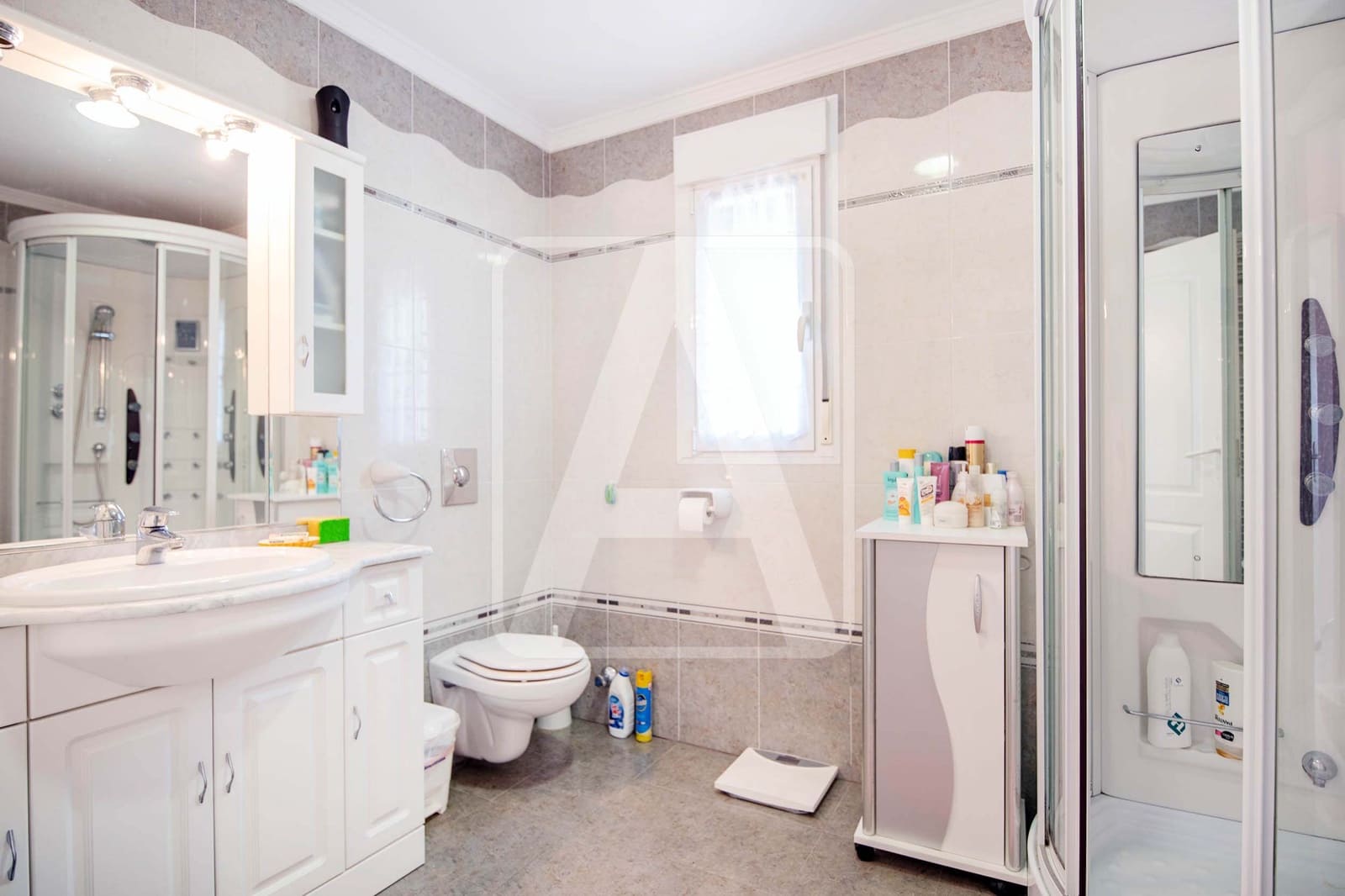 4 bedroom Villa for sale in Calpe / Calp with pool garage - € 990,000 (Ref: 7573714)