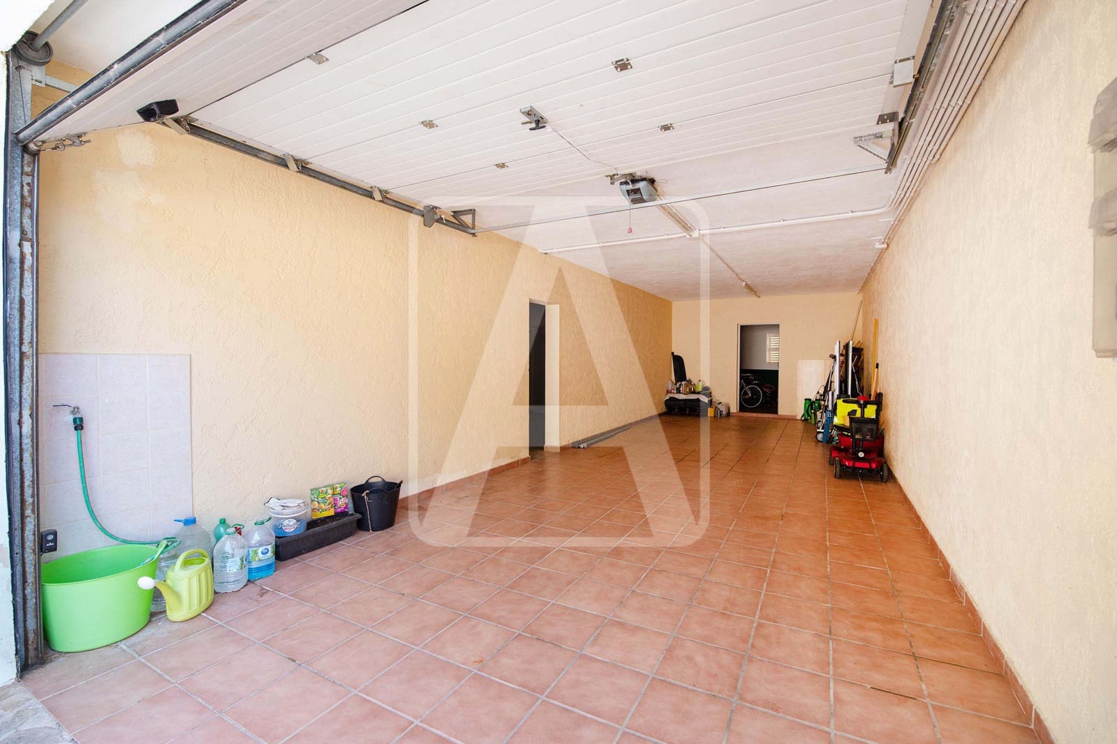 4 bedroom Villa for sale in Calpe / Calp with pool garage - € 990,000 (Ref: 7573714)