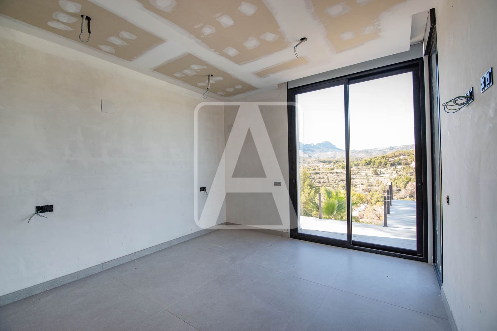 3 sypialnia Willa na sprzedaż w Calpe / Calp z basenem garażem - 1 135 000 € (Ref: 7602518)