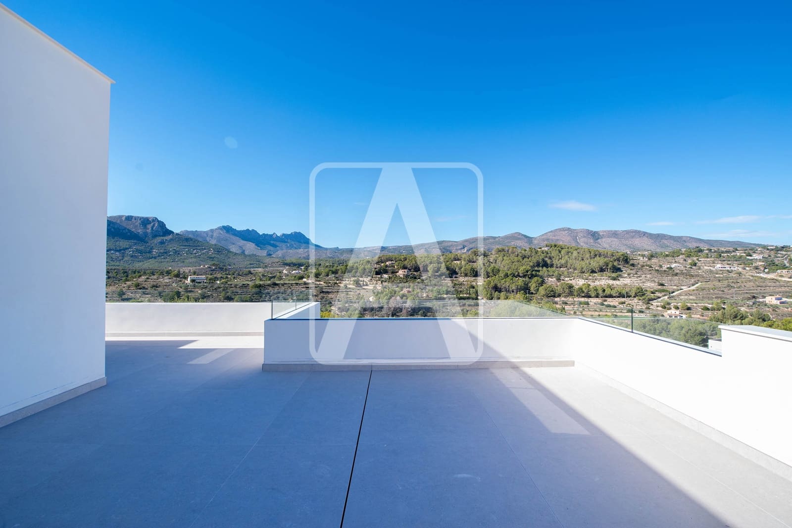 3 sypialnia Willa na sprzedaż w Calpe / Calp z basenem garażem - 1 135 000 € (Ref: 7602518)