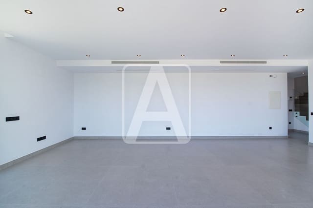 3 slaapkamer Villa te koop in Calpe / Calp met zwembad garage - € 1.135.000 (Ref: 7602518)