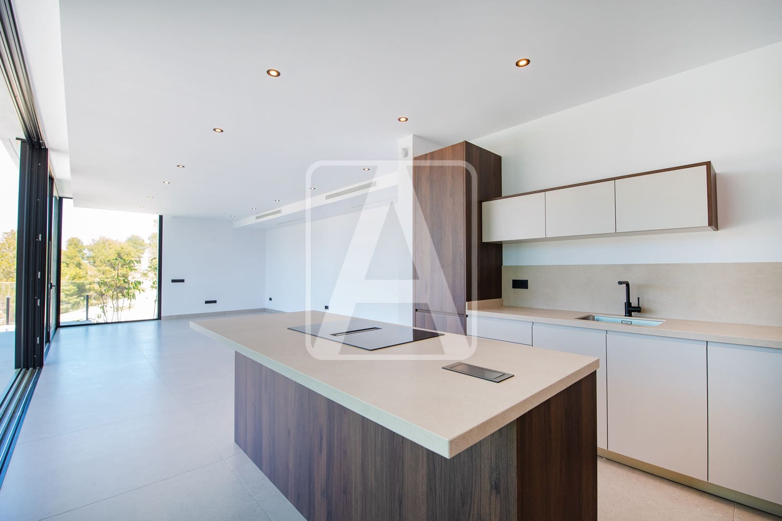 3 soverom Villa til salgs i Calpe / Calp med svømmebasseng garasje - € 1 135 000 (Ref: 7602518)