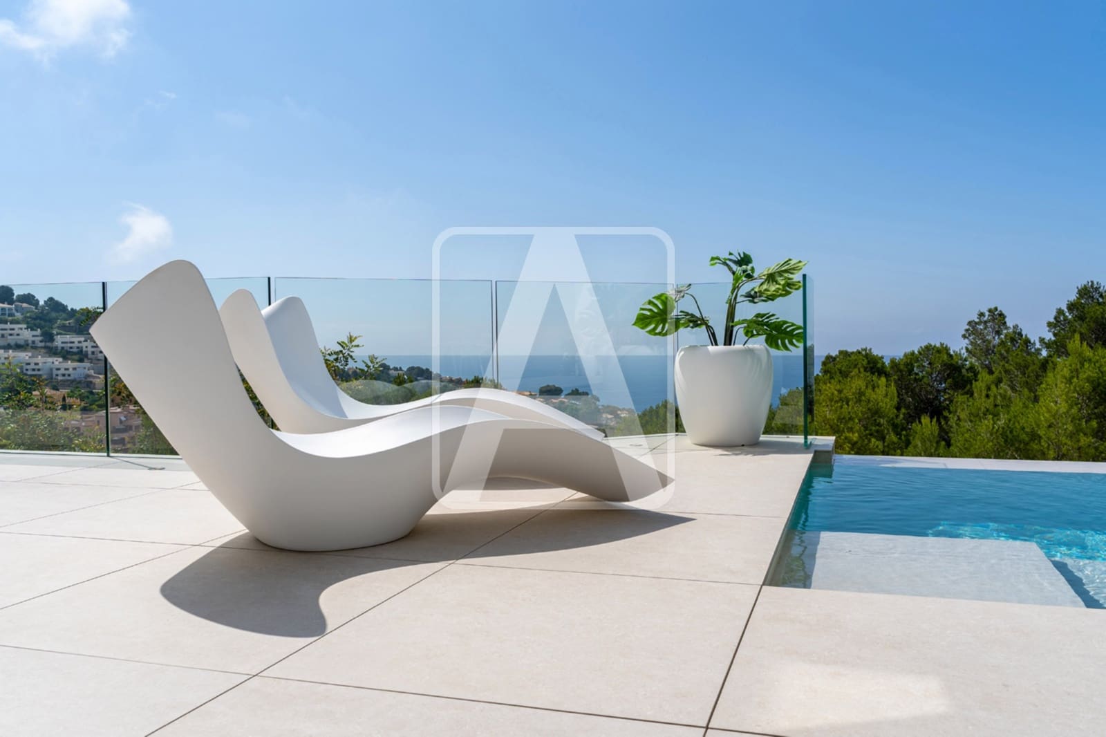 3 bedroom Villa for sale in Altea with pool garage - € 2,257,500 (Ref: 7651925)