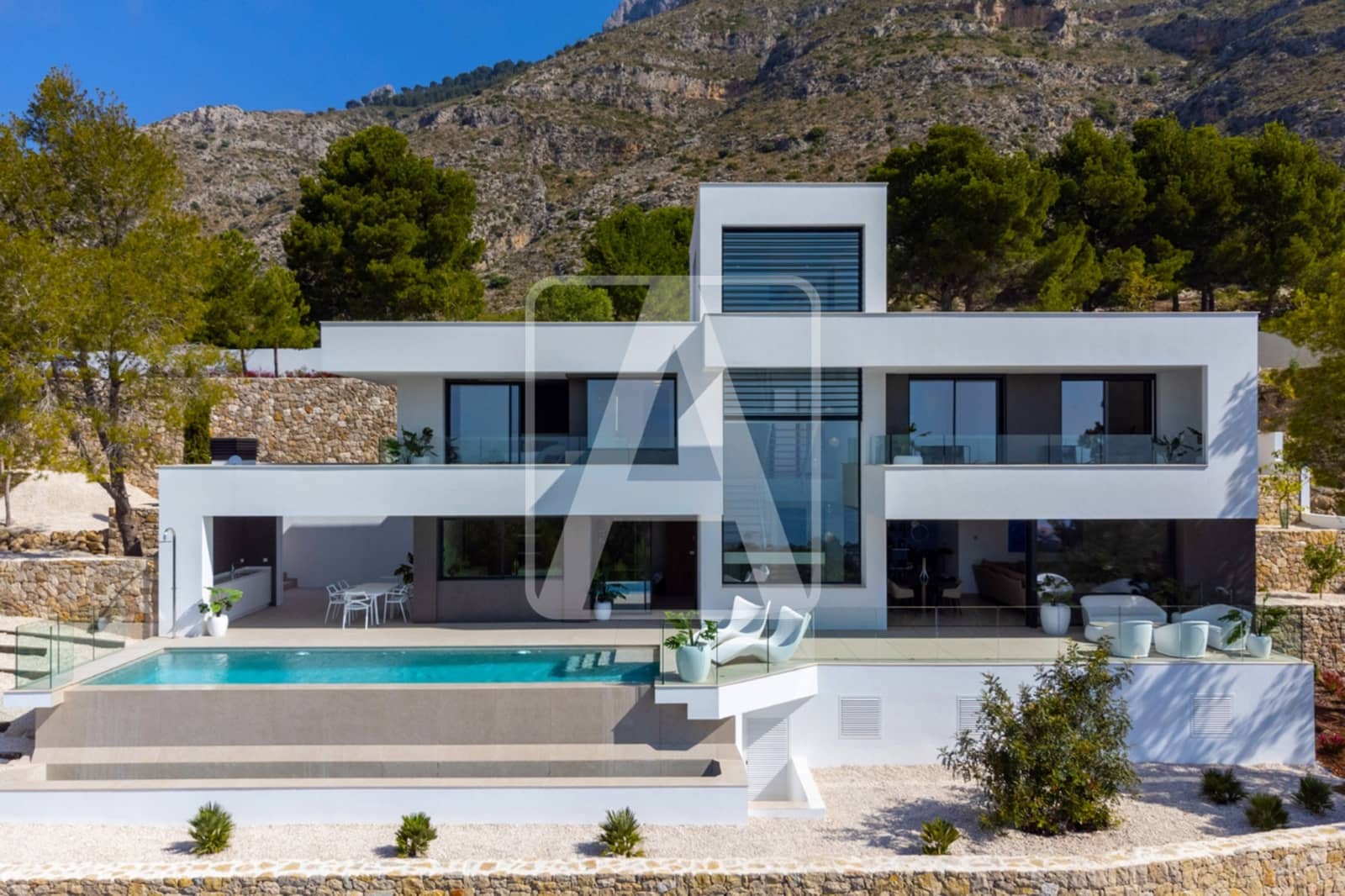 3 bedroom Villa for sale in Altea with pool garage - € 2,257,500 (Ref: 7651925)