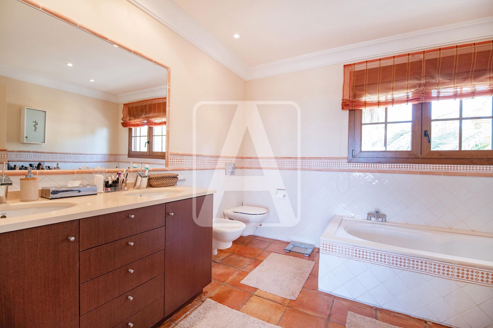 3 bedroom Villa for sale in Benissa with pool garage - € 1,150,000 (Ref: 7698442)