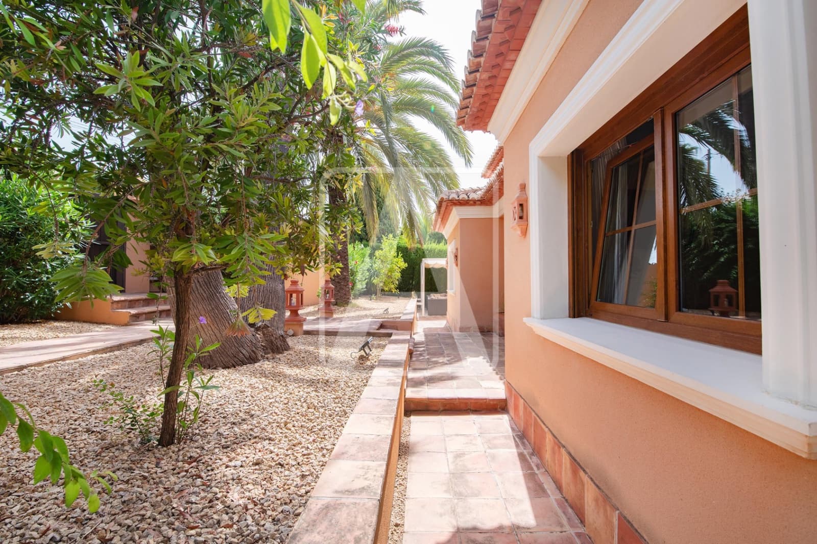 3 bedroom Villa for sale in Benissa with pool garage - € 1,150,000 (Ref: 7698442)